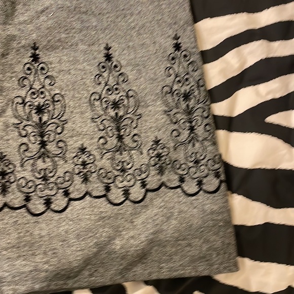 Skirt - Picture 2 of 4